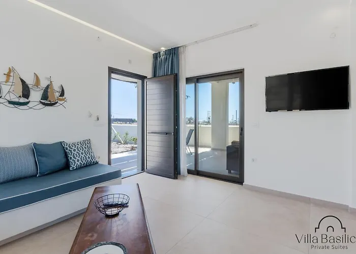 Basilica Kalavria Vila *